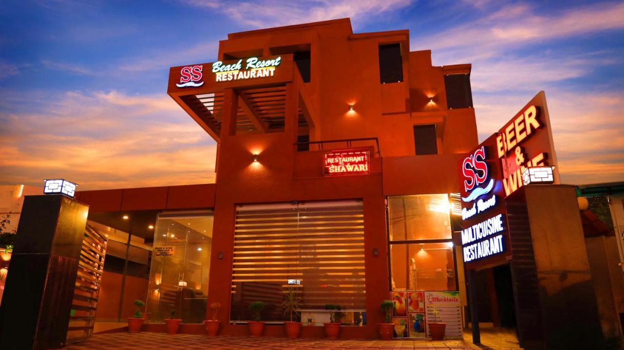 SS Beach Resort Varkala Exterior foto