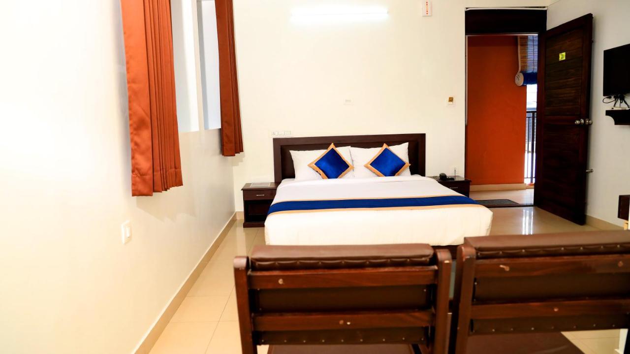 SS Beach Resort Varkala Exterior foto