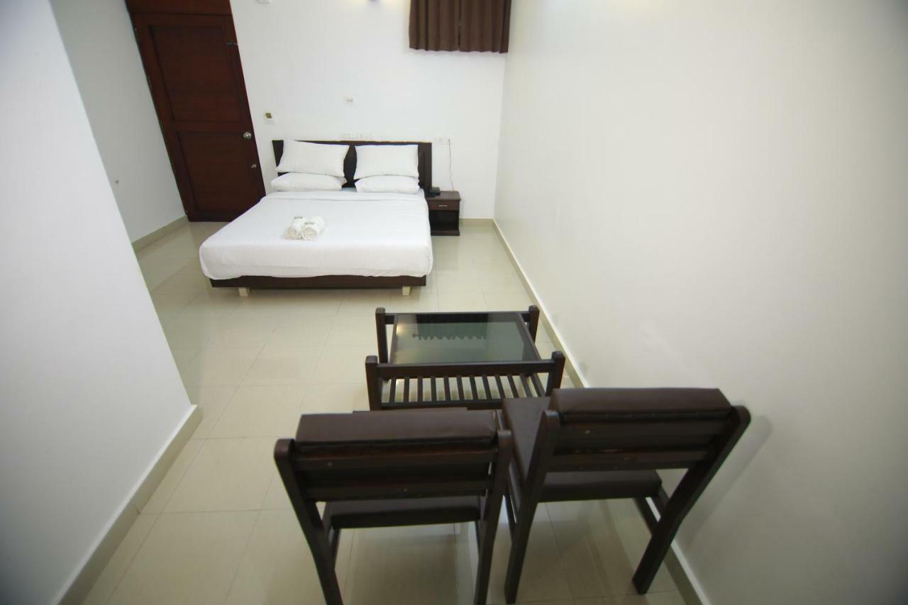 SS Beach Resort Varkala Exterior foto