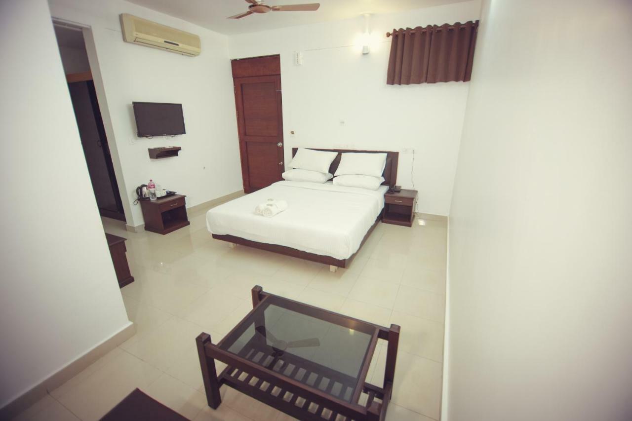 SS Beach Resort Varkala Exterior foto