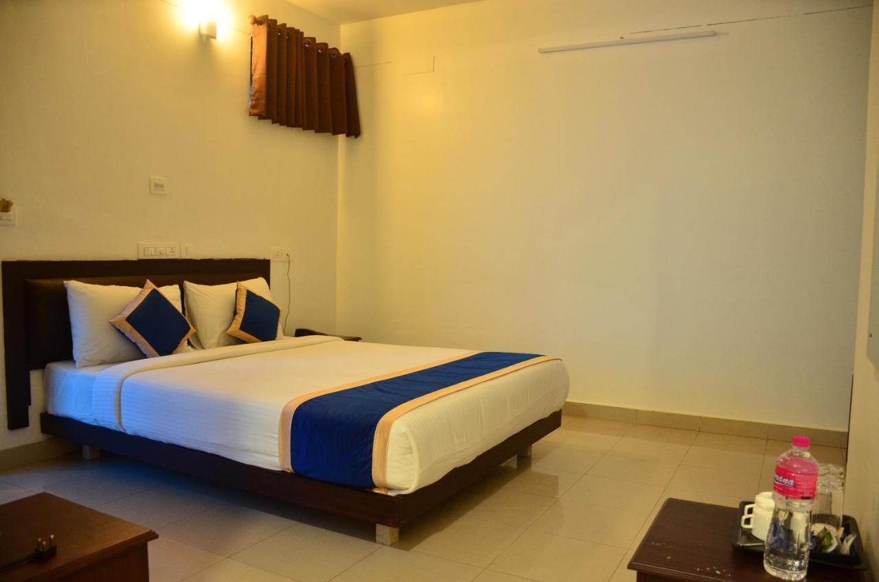 SS Beach Resort Varkala Exterior foto